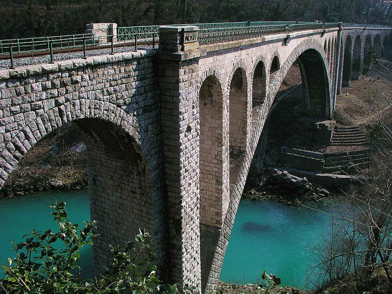 Самый большой в мире каменный мост