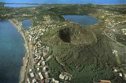 Вулкан Сольфатара