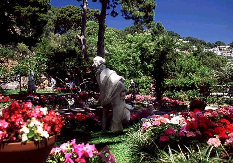 Сады Августа на острове Капри